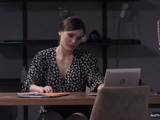 Naughty Asian Secretary Polly Pons Takes Her BBC Colleague up Her Ass