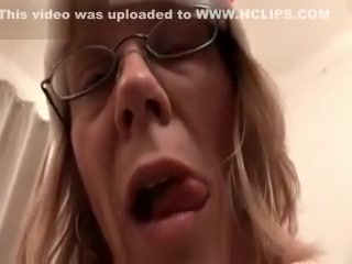 Horny mature bi-atch heads crazy plumbing