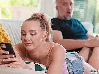 Paisley Porter - Exxtra - bootylicious filth