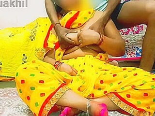 Indian Desi Bhabhi Ne Dever Ke Sath Apni Rat Rangeen Kiya Clear Hindi Vioce
