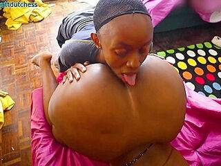Ivana Gets Her bootie gobbled