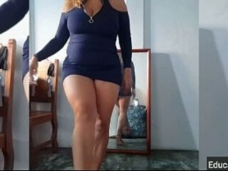 YELIXNOW step-MOMMY STRIPTEASE BIG BOOBS PLAYING BIG ASS DANCING