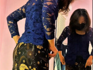 Fitting Hijab Kebaya Dress With Thai Maid