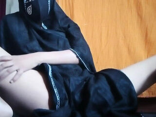 Hijab Queen Boyfriend Show Your Priya Cute Boobs Saudi Arabia Grils Full HD Video 1