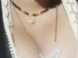 Indian aunty in blouse. Part-2