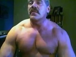 Muscle parent pecs idolize