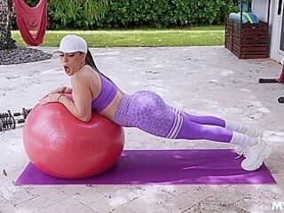 New Sandy Love Perfect Ass Perfect Form (04-01-2025) Hardcore Milf Bigtits Roleplay Iluvy Amdahost