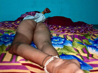 Desi village girl tight pussi fucking video Desi girl tight pussy fuck.