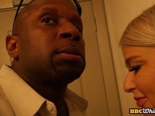 IR busty anal MILF and anal babe assfucked by BBC guy