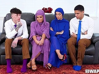 Hijab Milfs Have Pussy Shattering Affair - The Official Egypt & Vivianne Desilva