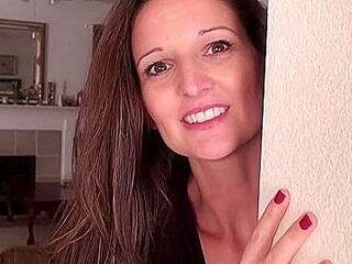 Tiffany Owens - Hot Mama