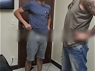 Causei arrepios na minha pele do Pernambucano com o &oacute_leo quente