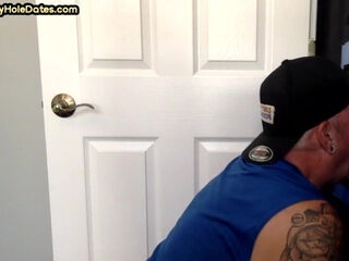 Amateur gloryhole BJ gaydaddy takes load in mouth after BJ