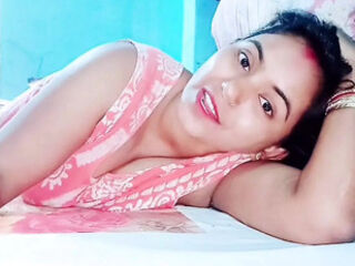 Delhi girl full fun in Her house with her boyfriend