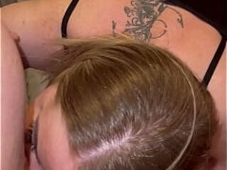 Step son let he&rsquo_s step mom young to suck hes big dick, she make profesional blowjob