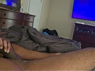 Mature ebony cougar sucking on curved BBC in the morning for breakfast