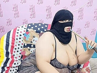 عوز اتناك فى طيزى وتنزل فية اسمع شرموطة كفر الشيخ بتعمل اى وبتقول اى سكس عربى مصرى بصوت واضح