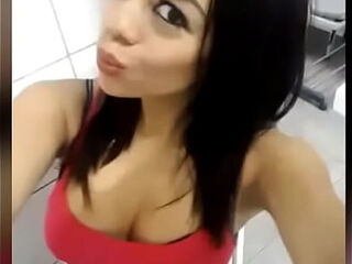 daly puta guatemalteca